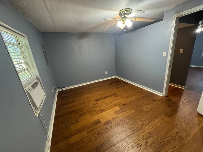 1700 Ave H, Bay City, TX 77414 - House for Rent - Image 4