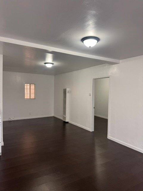 Apartment for rent at 3711 S Western Ave #9, Los Angeles, CA 90018