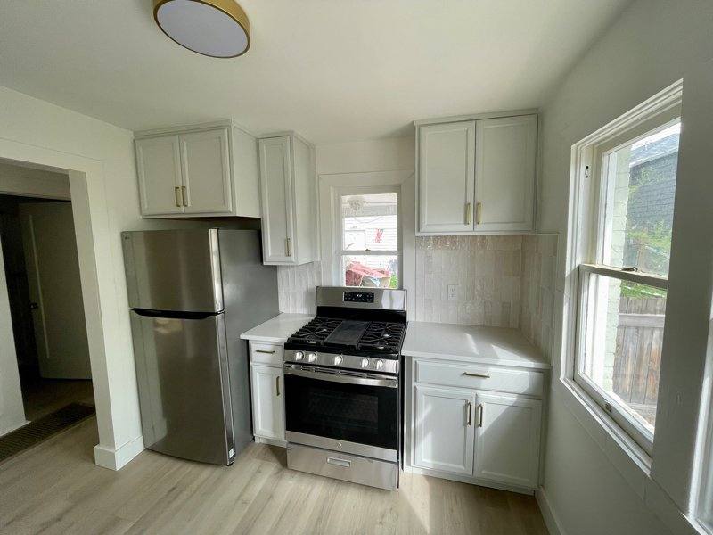 House for rent at 818 S 1100 E #REAR Cottage, Salt Lake City, UT 84102