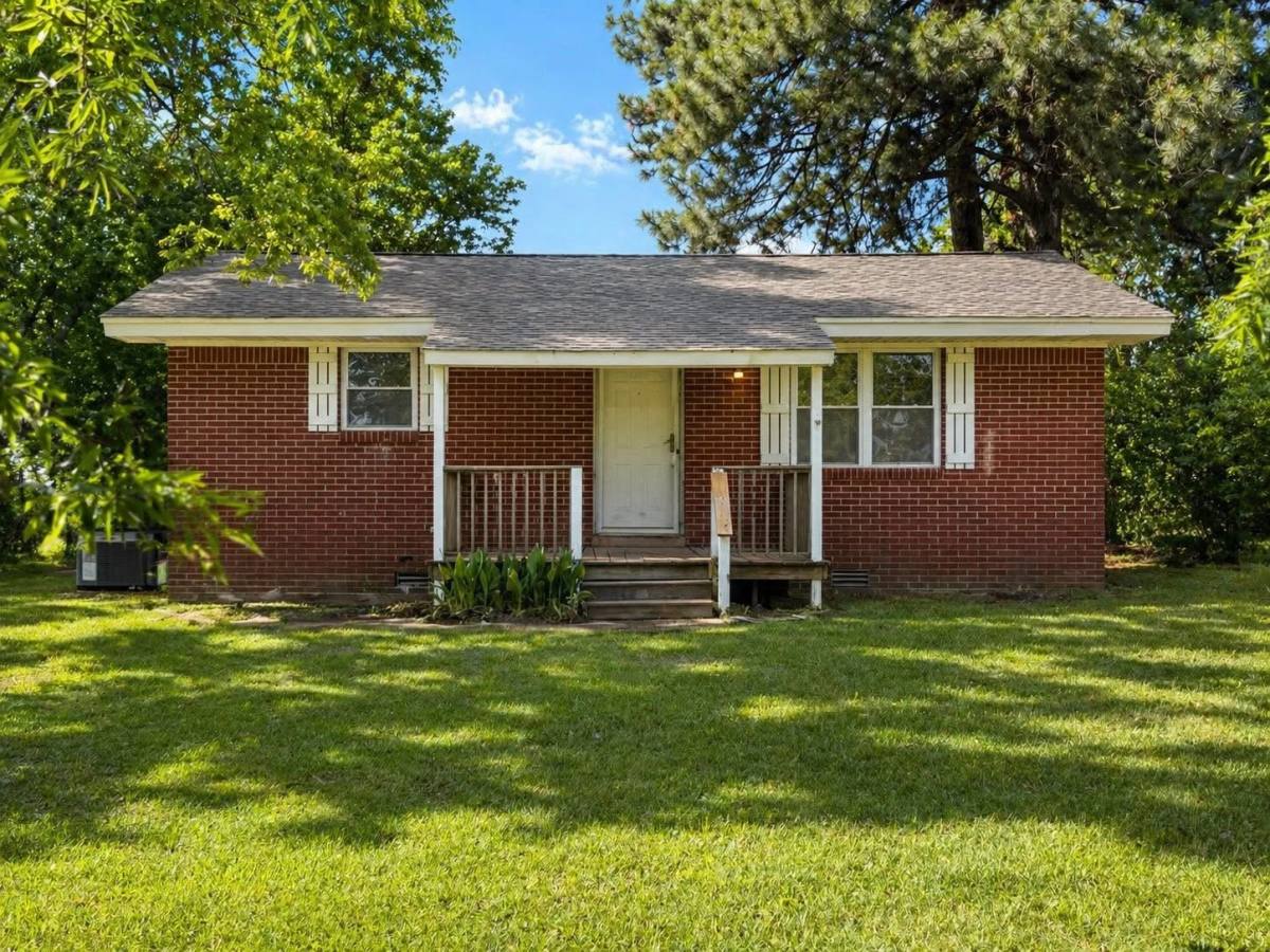 House for rent at 2042 Highway 70, Mason, TN 38049