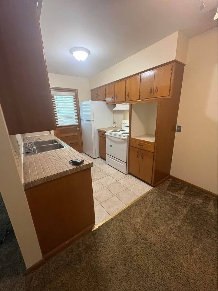 Apartment for rent at 1258 E Elm St #13, Springfield, MO 65802
