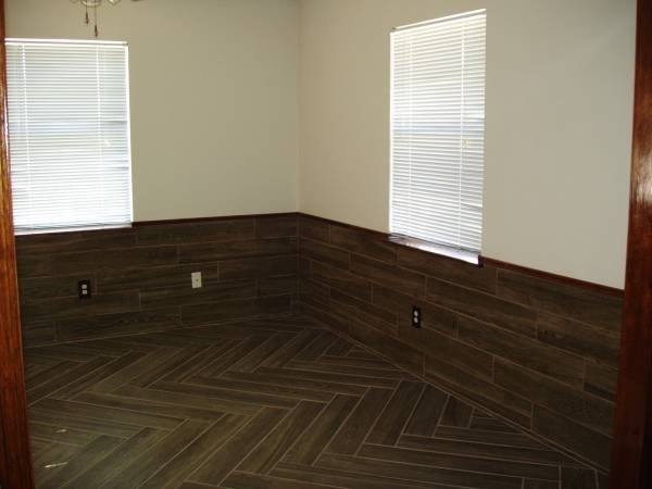 House for rent at 1032 NW 8th St, Oklahoma City, OK 73160