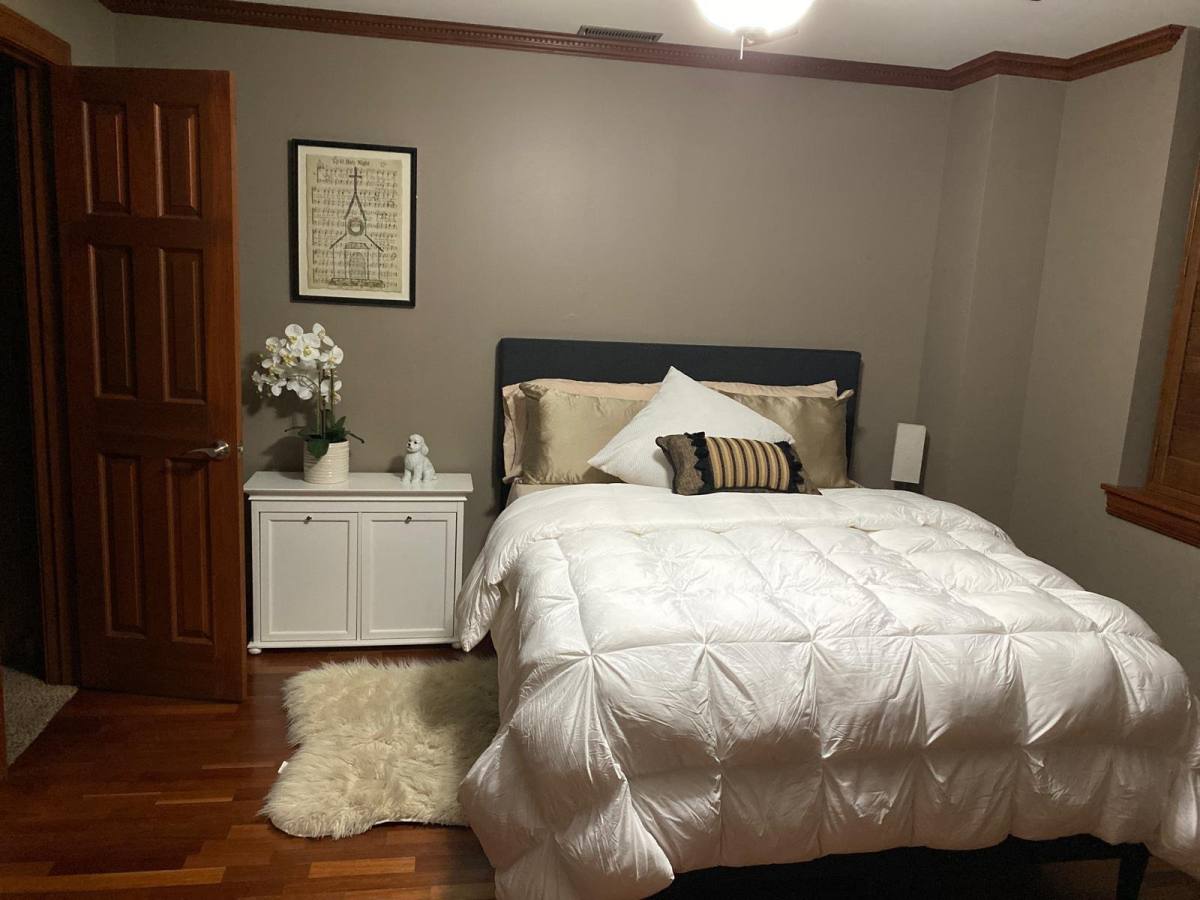 Condo for rent at 110 E Washington St, Indianapolis, IN 46204