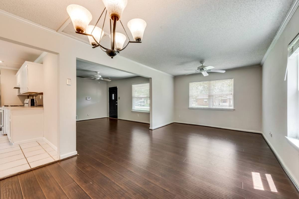 House for rent at 438 Daniel St, Richardson, TX 75080