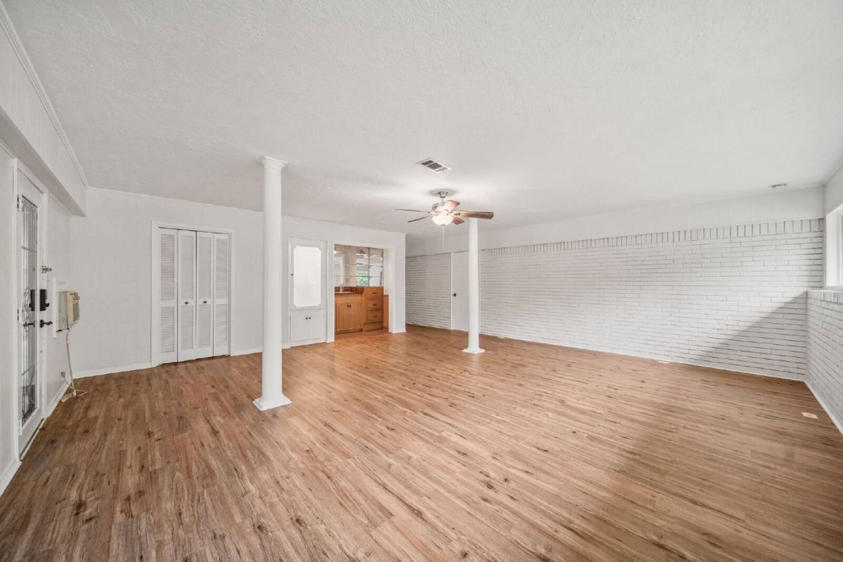 Apartment for rent at 2019 N Thompson St #A, Conroe, TX 77301