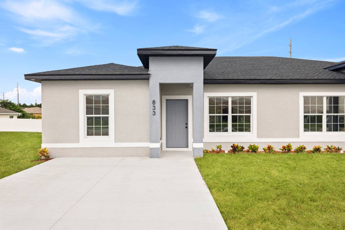 Townhouse for rent at 602 Desmoines Court, Kissimmee, FL 34759