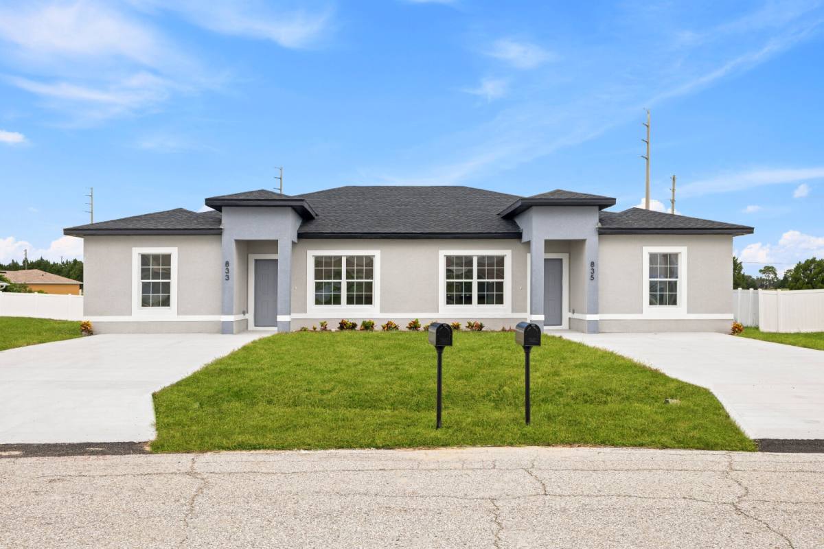Townhouse for rent at 602 Desmoines Court, Kissimmee, FL 34759