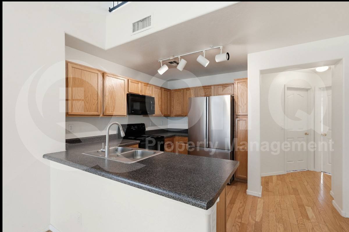 Townhouse for rent at 161 W Campbell Court, Gilbert, AZ 85233