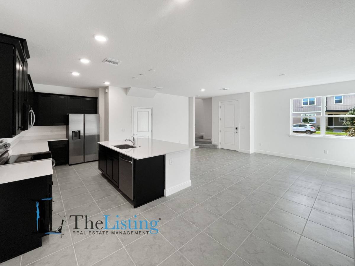 Townhouse for rent at 3875 Knotty Pine St, Saint Cloud, FL 34772