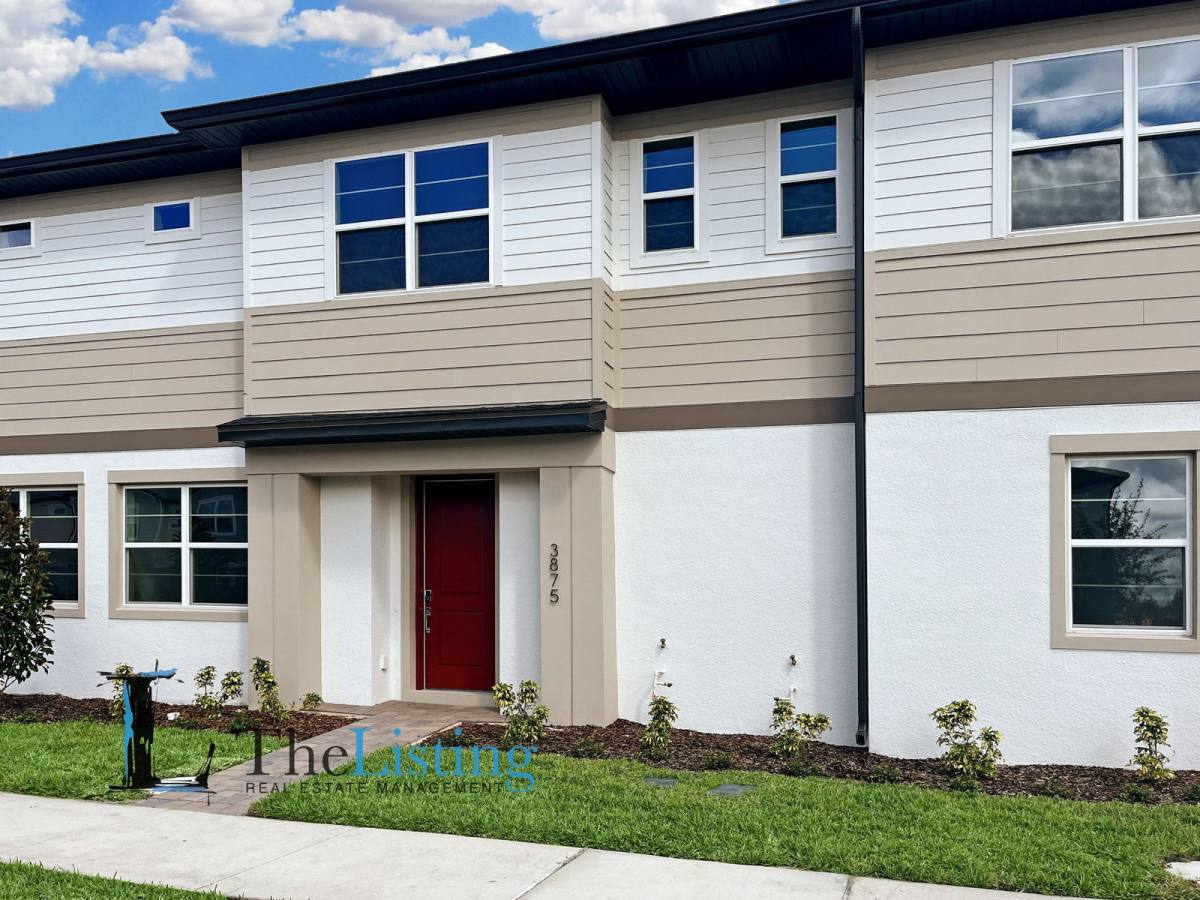 Townhouse for rent at 3875 Knotty Pine St, Saint Cloud, FL 34772