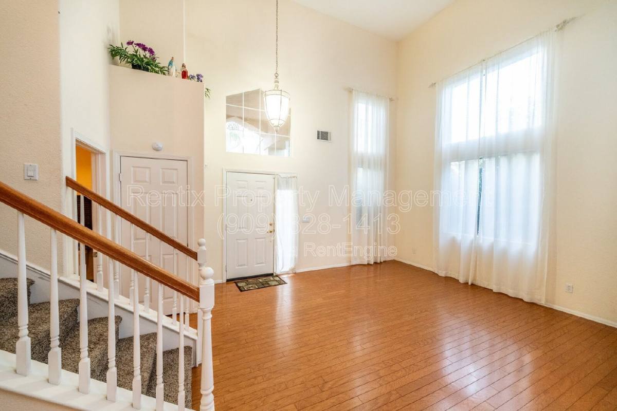 House for rent at 3655 Shandin Dr, San Bernardino, CA 92407
