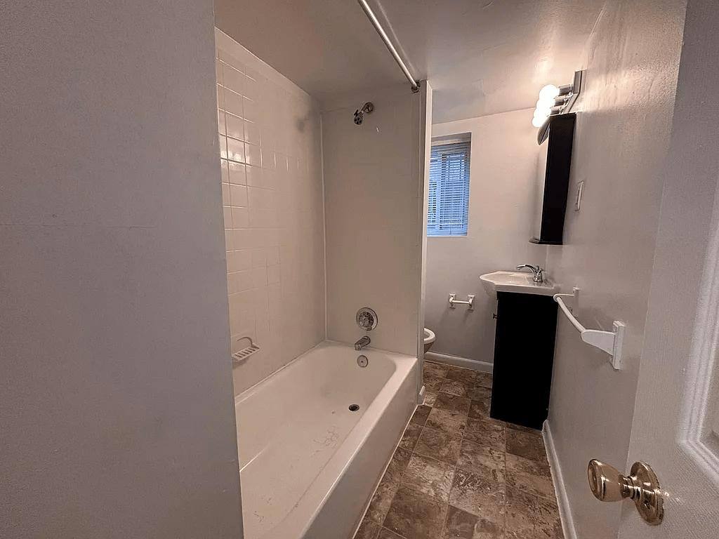 House for rent at 4936 Nash St NE 3, Washington, DC 20019
