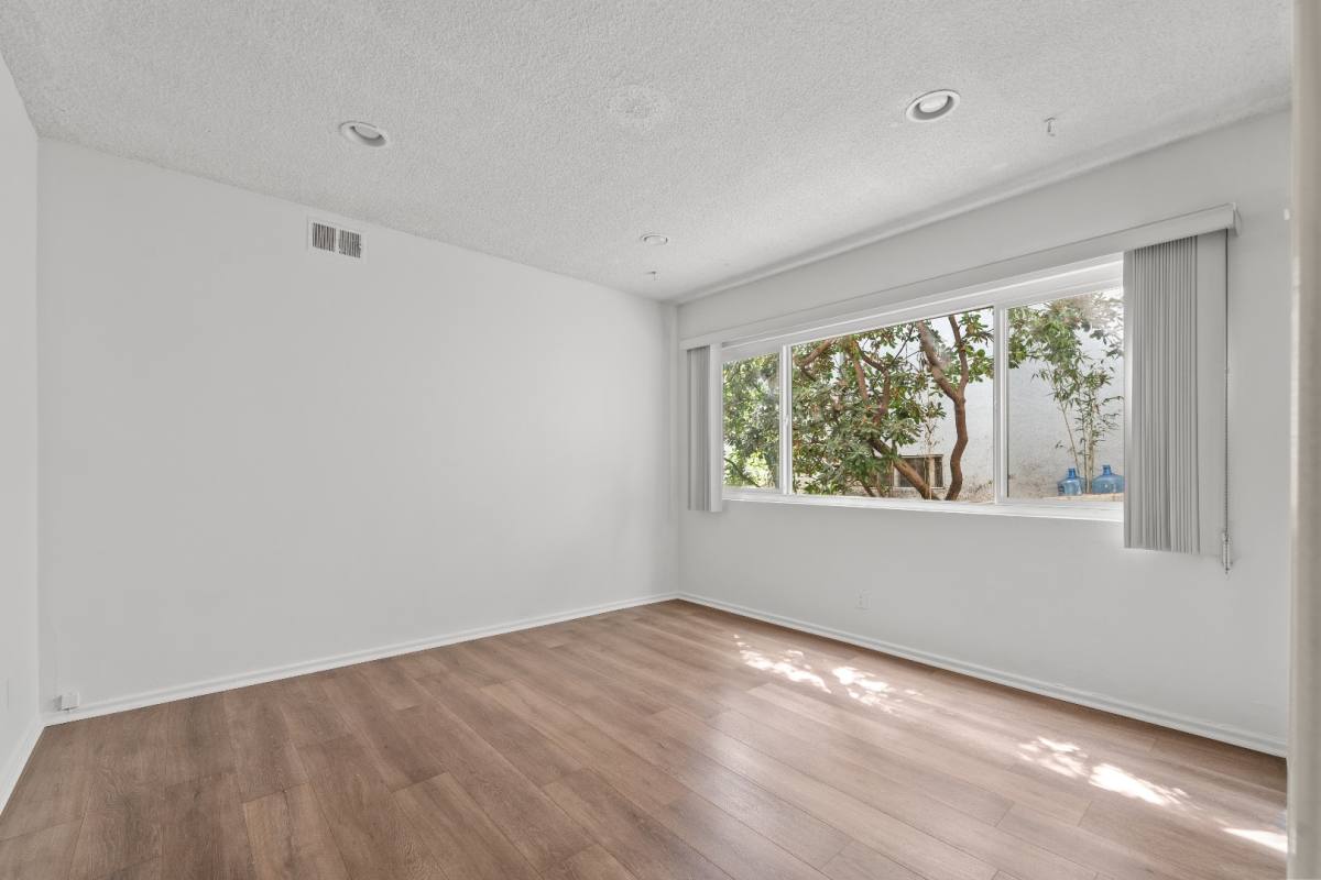 Apartment for rent at 691 Levering Ave #26, Los Angeles, CA 90024