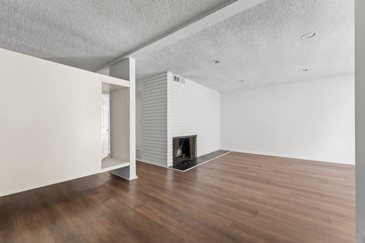 Apartment for rent at 691 Levering Ave #26, Los Angeles, CA 90024