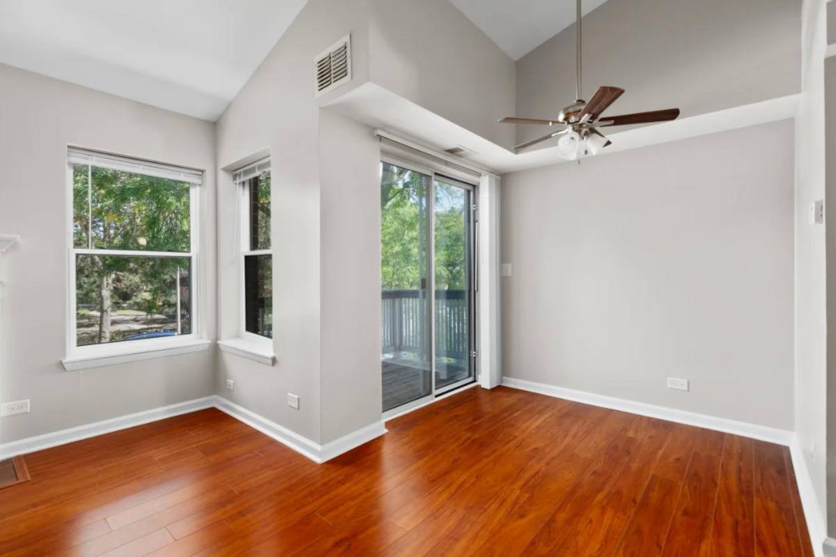 Apartment for rent at Ashton, 2400 S Goebbert Rd, Arlington Heights, IL 60005