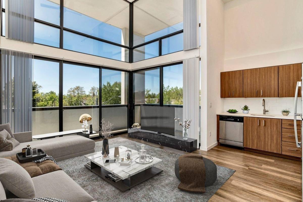 Apartment for rent at Summit at Wash Park, 90 S Logan St, Denver, CO 80209