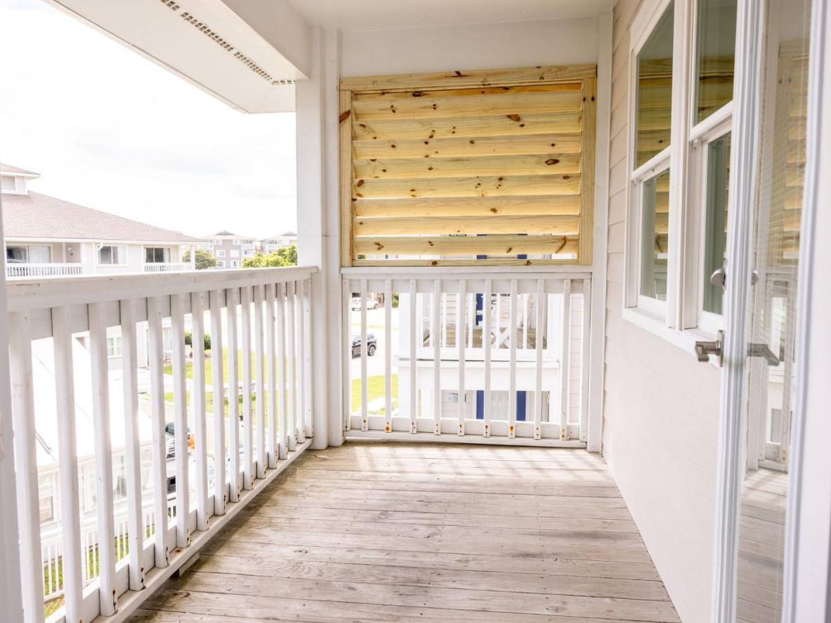 Apartment for rent at 211 Coastal Point Dr #11, Atlantic Beach, NC 28512