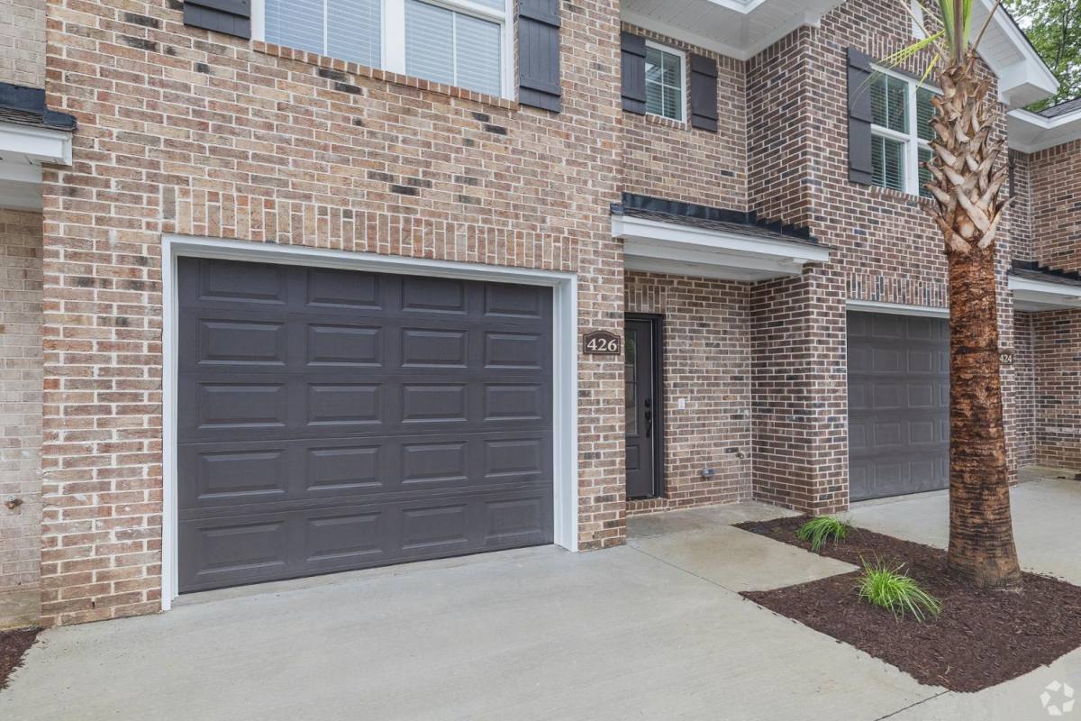 Townhouse for rent at 440 Wren Crest Lane, Florence, SC 29505