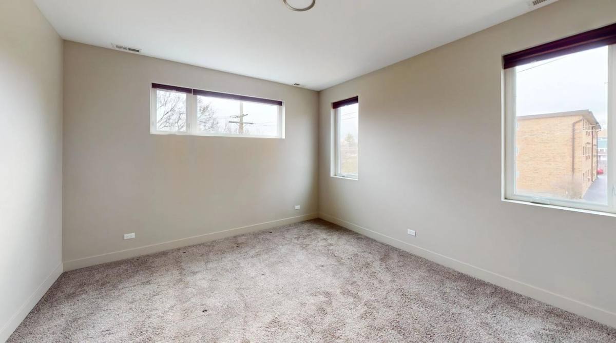Apartment for rent at 717 Rogers St, Downers Grove, IL 60515