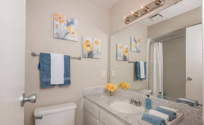 Apartment for rent at 8255 Sunbury Lane, Houston, TX 77095