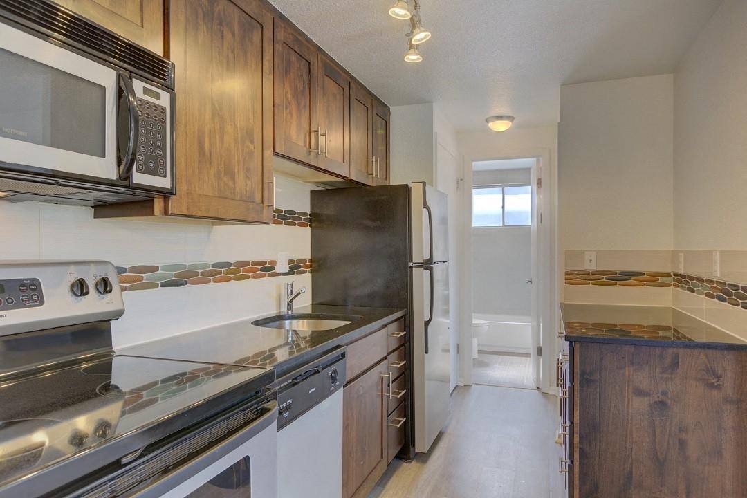 Apartment for rent at Quad, 10 S Emerson St, Denver, CO 80209