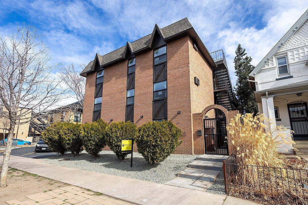 Apartment for rent at Washington Plaza, 534 N Washington St #305, Denver, CO 80203