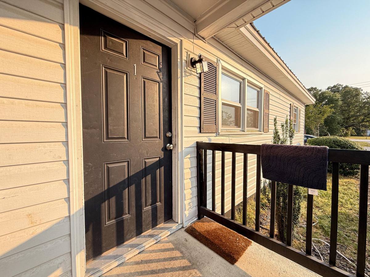 Apartment for rent at 1446 Francis Marion Rd, Florence, SC 29506
