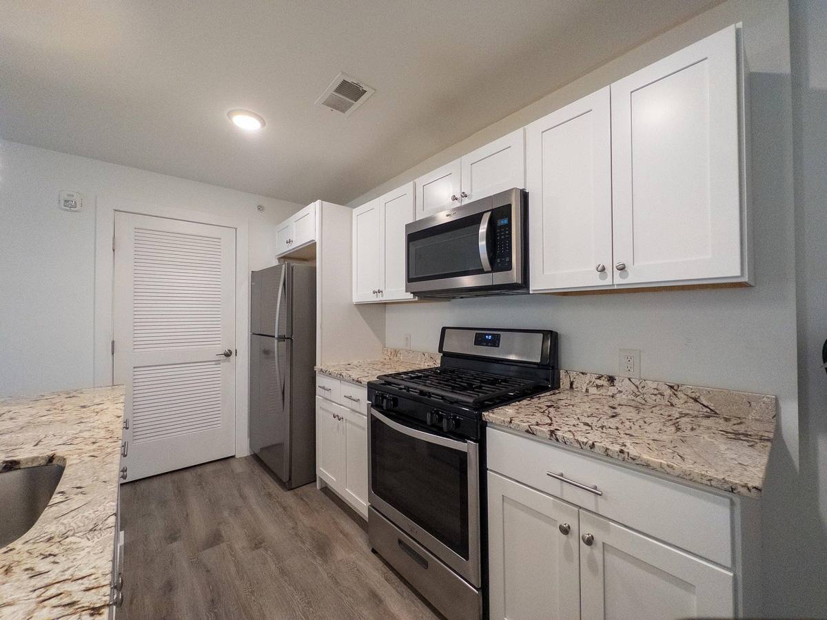 Apartment for rent at 123 Creek Rd #B306, Mount Laurel, NJ 08054