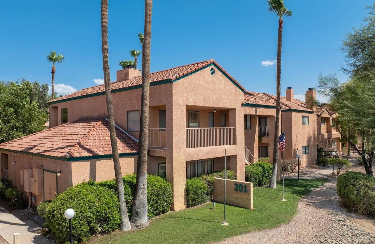 Apartment for rent at Emerald Pointe, 201 S Camino Seco, Tucson, AZ 85710