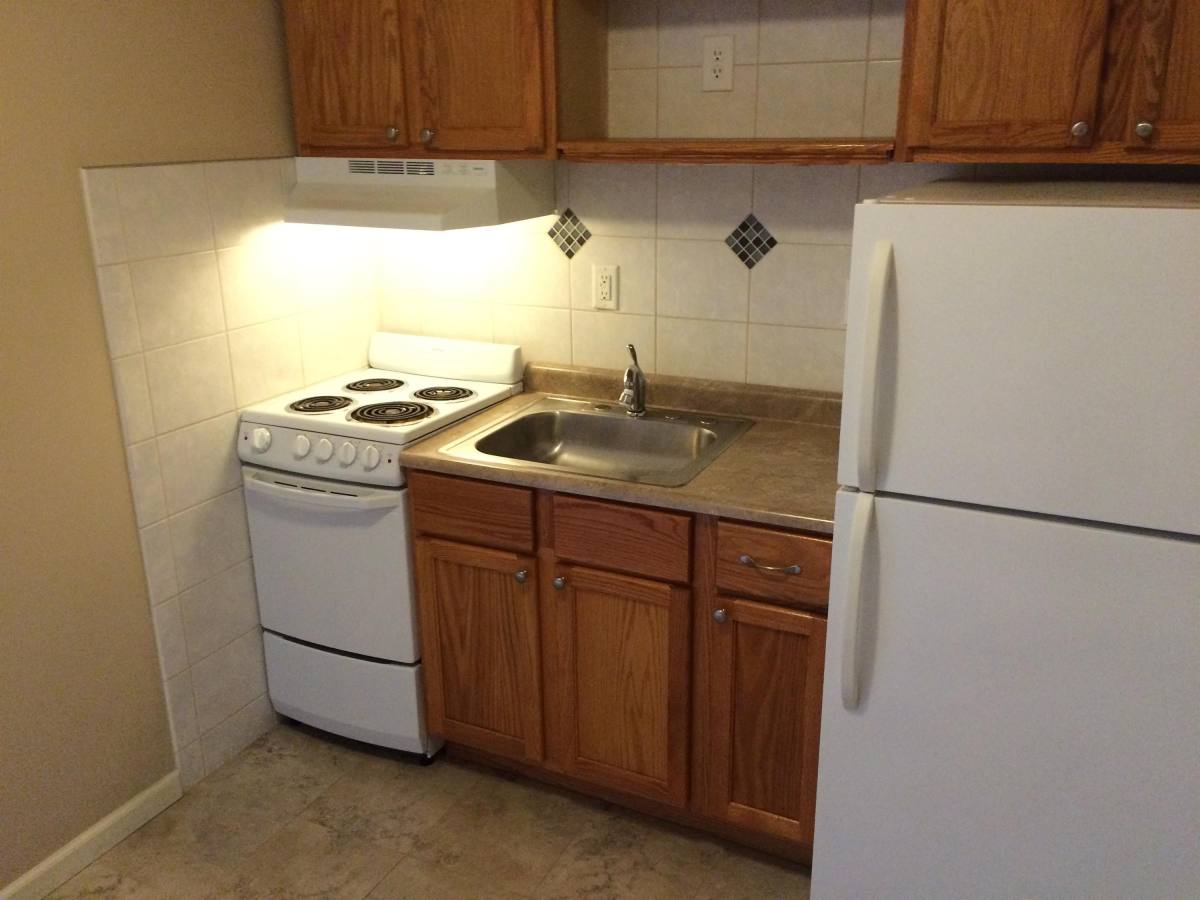 Apartment for rent at 2012 S Illinois Ave, Carbondale, IL 62903