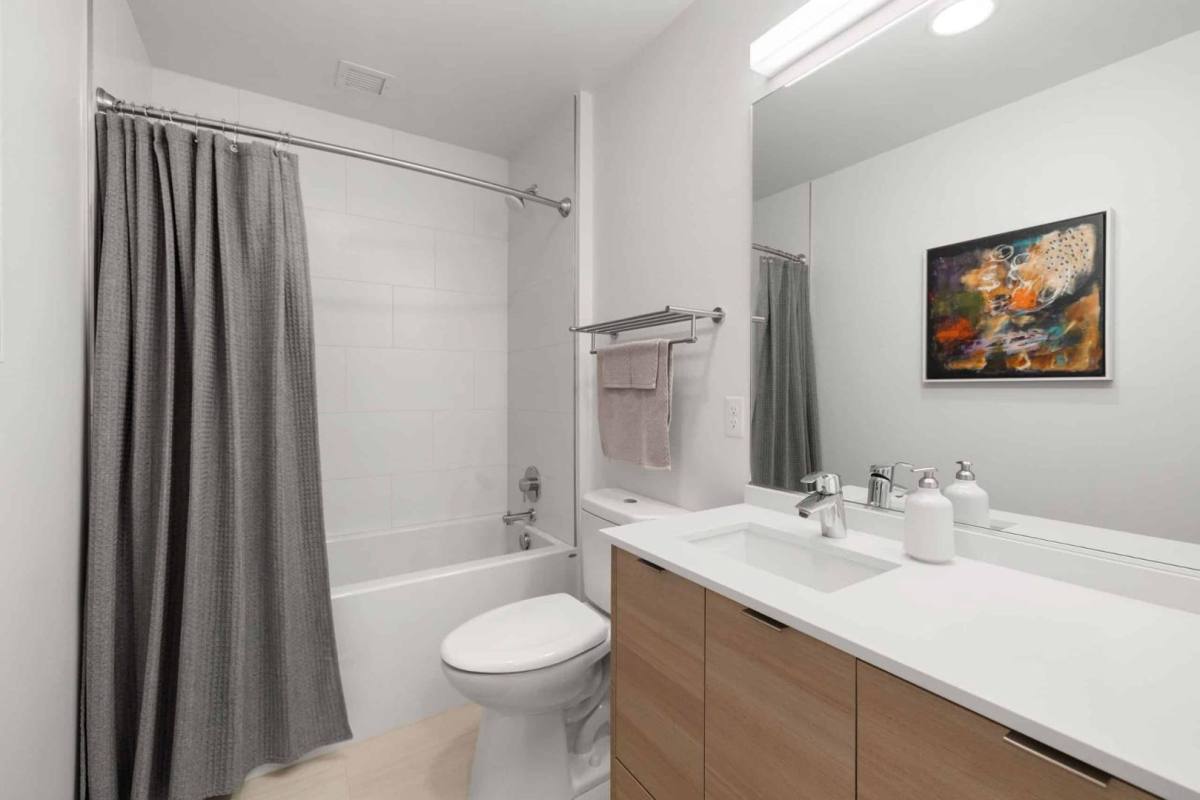 Apartment for rent at Holladay Park Addition, 2020 NE Multnomah St #632, Portland, OR 97232