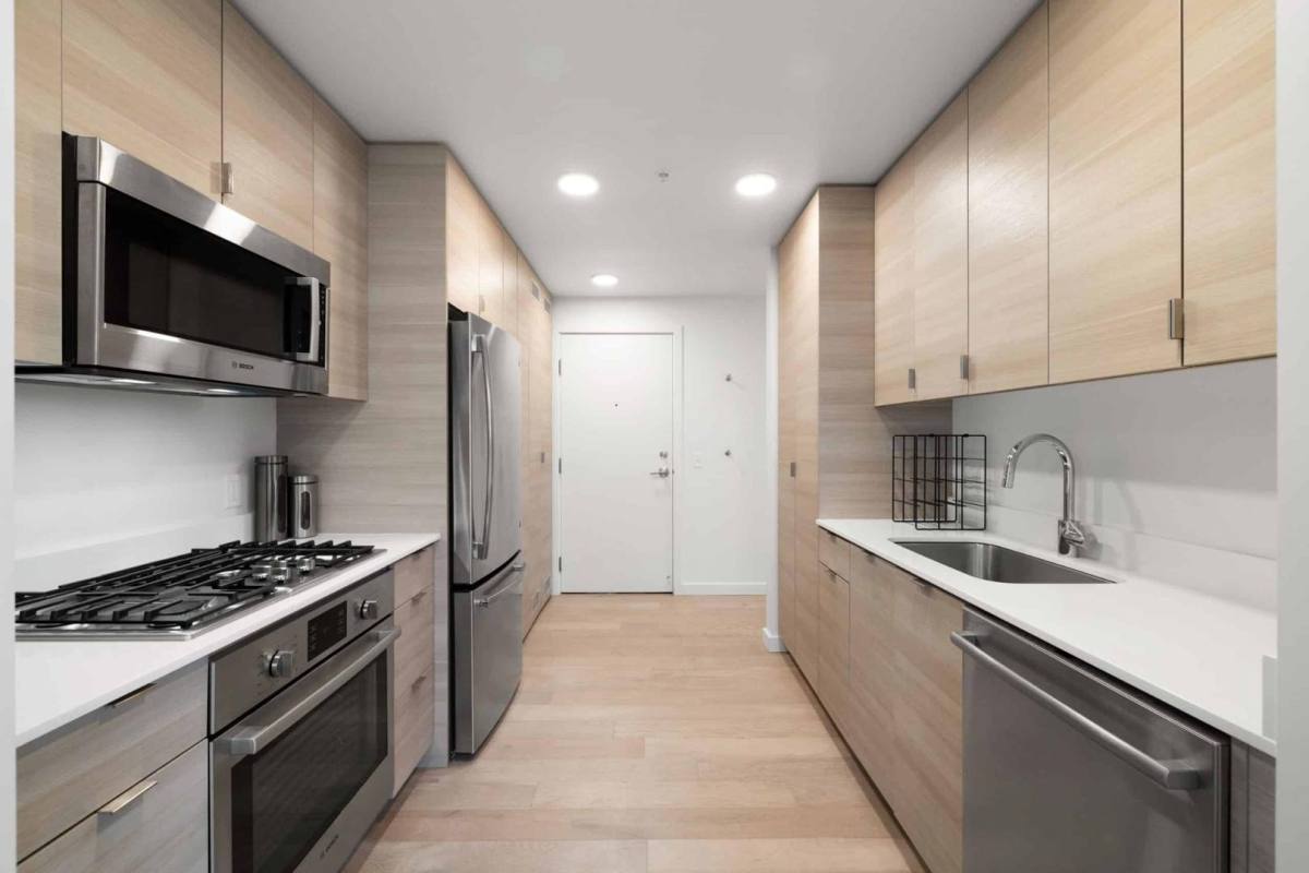 Apartment for rent at Holladay Park Addition, 2020 NE Multnomah St #632, Portland, OR 97232