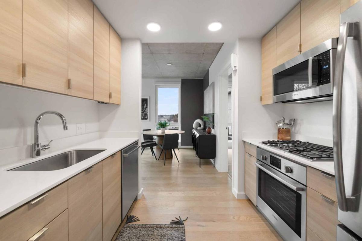Apartment for rent at Holladay Park Addition, 2020 NE Multnomah St #632, Portland, OR 97232