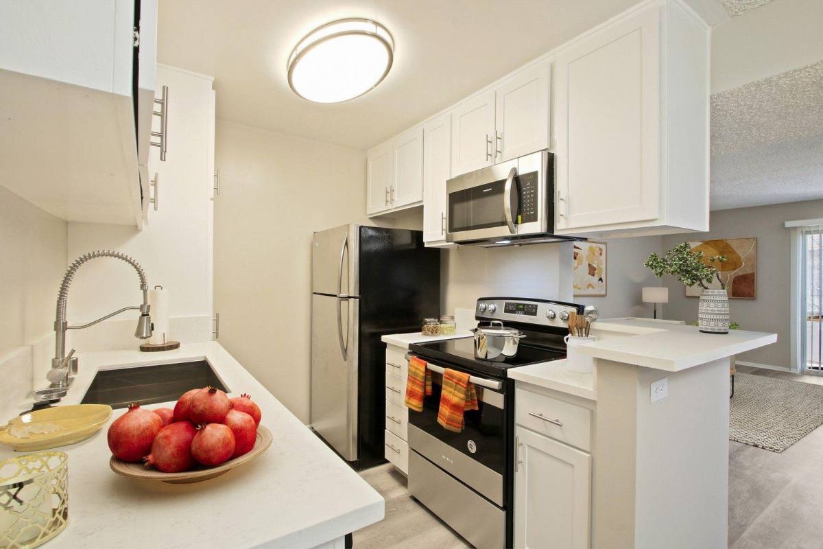 Apartment for rent at Natick Park Luxury Apartment Homes, 4701 Natick Ave, Sherman Oaks, CA 91403
