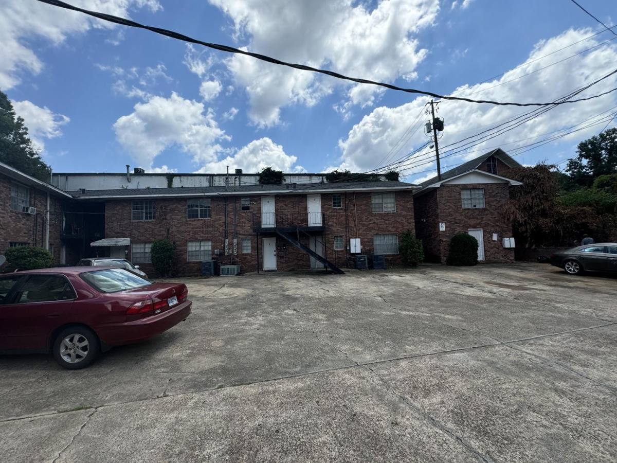 Apartment for rent at 2220 Ticknor Dr, Columbus, GA 31903