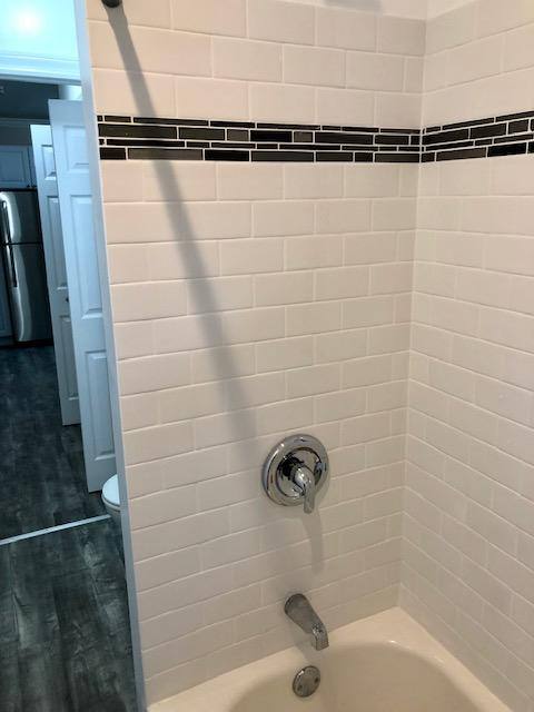 Apartment for rent at 839 W Cornelia Ave, Chicago, IL 60657