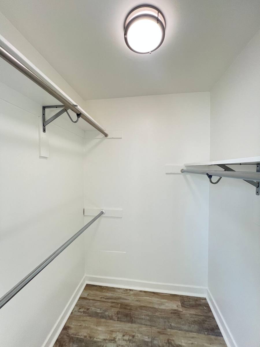 Apartment for rent at 333 Vernon Ave #7, Venice, CA 90291
