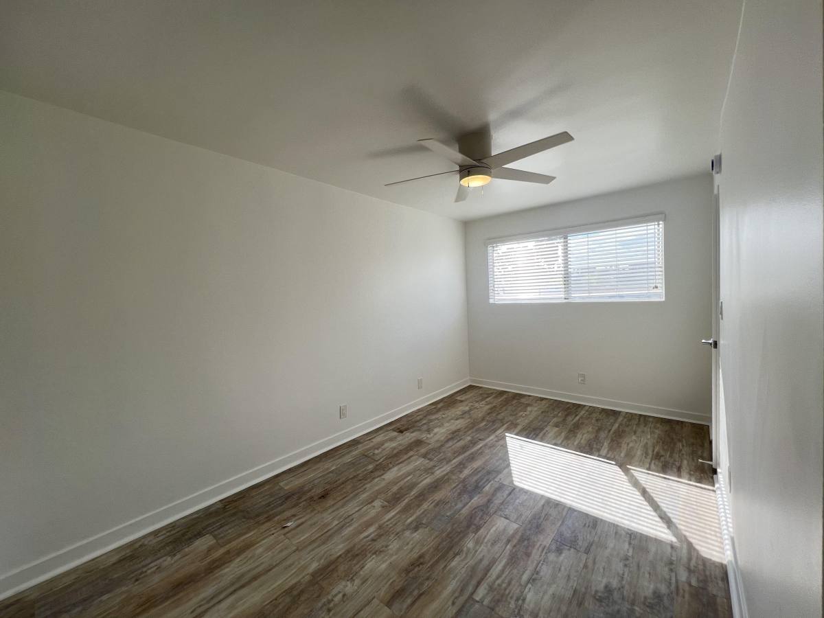Apartment for rent at 333 Vernon Ave #7, Venice, CA 90291
