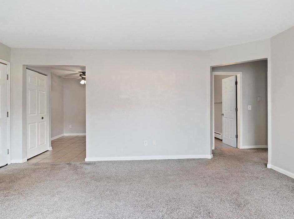Apartment for rent at Abbey Run, 3355 W Alexis Rd, Toledo, OH 43623