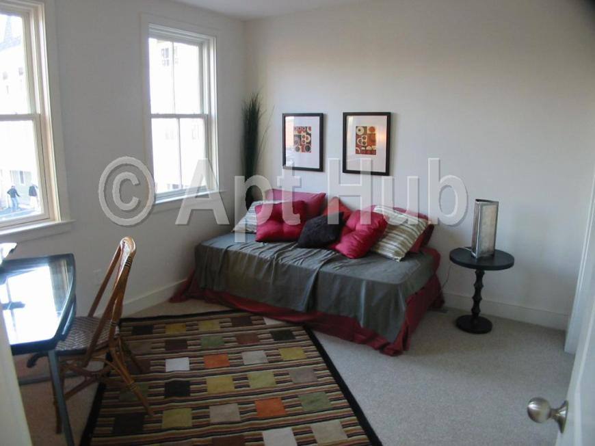 Townhouse for rent at 110 Second St #U1, Cambridge, MA 02141