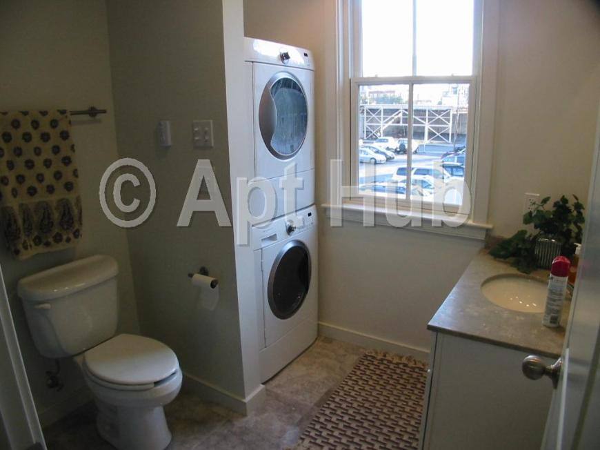 Townhouse for rent at 110 Second St #U1, Cambridge, MA 02141