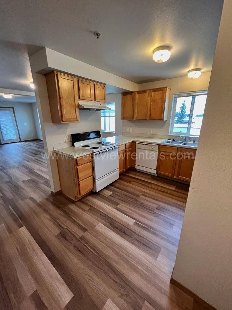 Apartment for rent at 135-139 Prince Ave, Bellingham, WA 98226