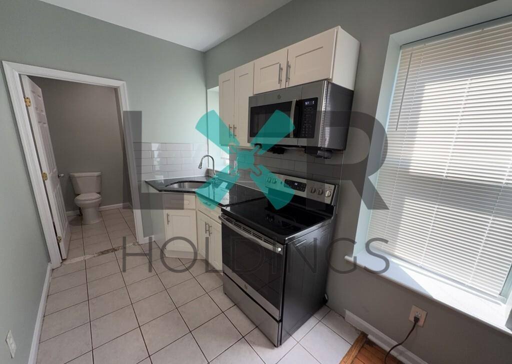 Apartment for rent at 1822 W Erie Ave, Philadelphia, PA 19140