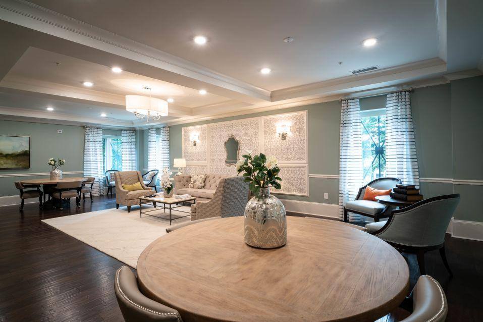 Apartment for rent at 511 Queens Rd, Charlotte, NC 28207
