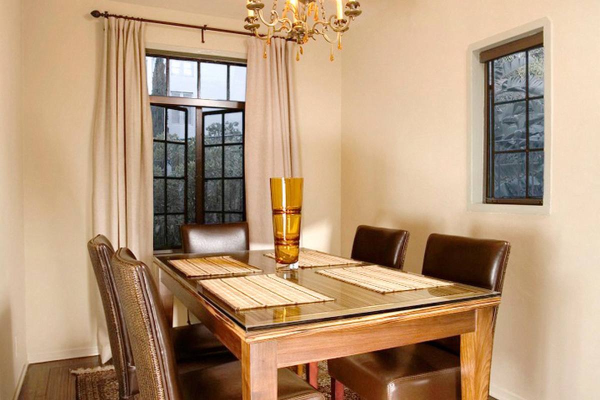 Apartment for rent at 1355 North Laurel Avenue, 1355 N Laurel Ave #2, Los Angeles, CA 90046