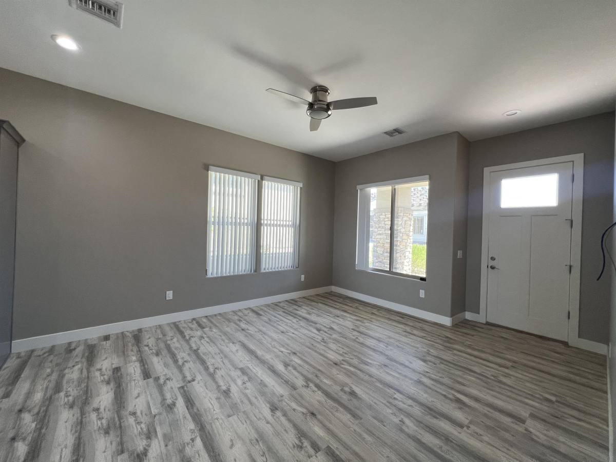 Townhouse for rent at 1368 Harker Court, Bullhead City, AZ 86429