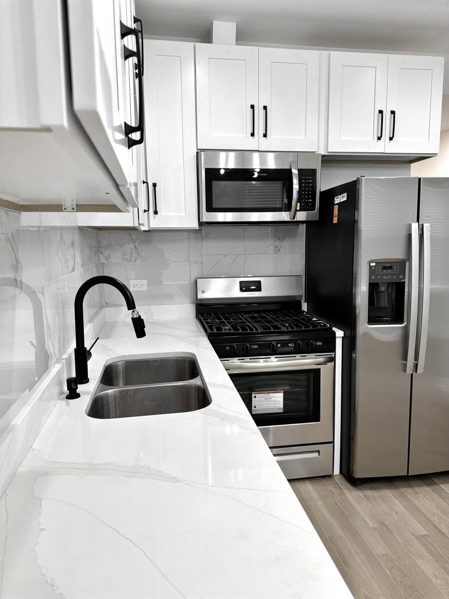 Condo for rent at 2946 N Rockwell St, Chicago, IL 60618