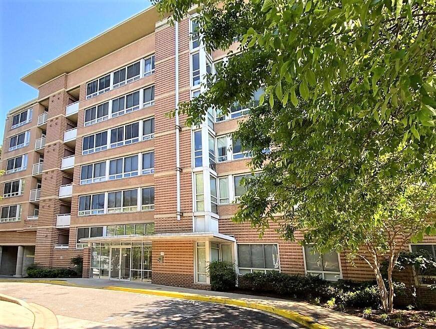 Condo for rent at Southwest Waterfront, 350 G St SW, Washington, DC 20024