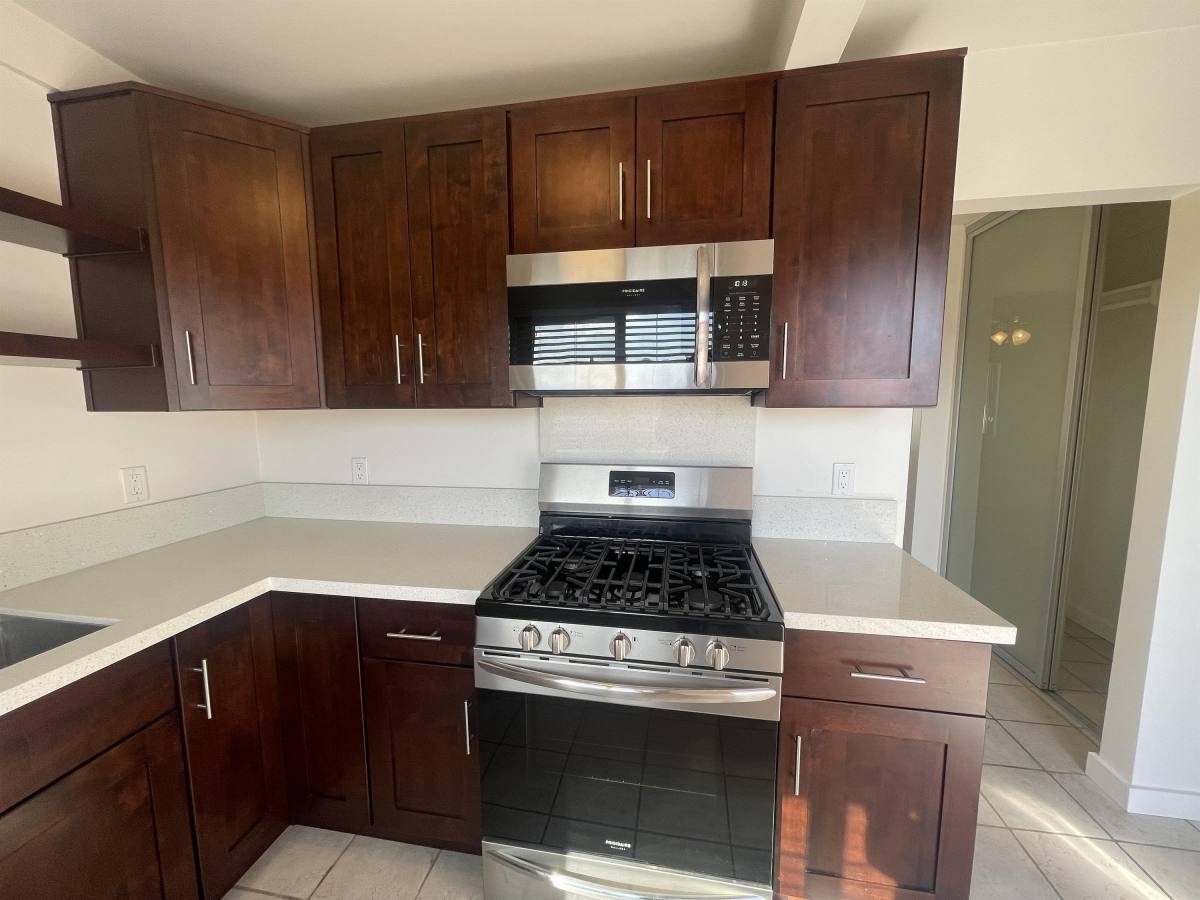 Apartment for rent at 3155 Kemper St #8, San Diego, CA 92110