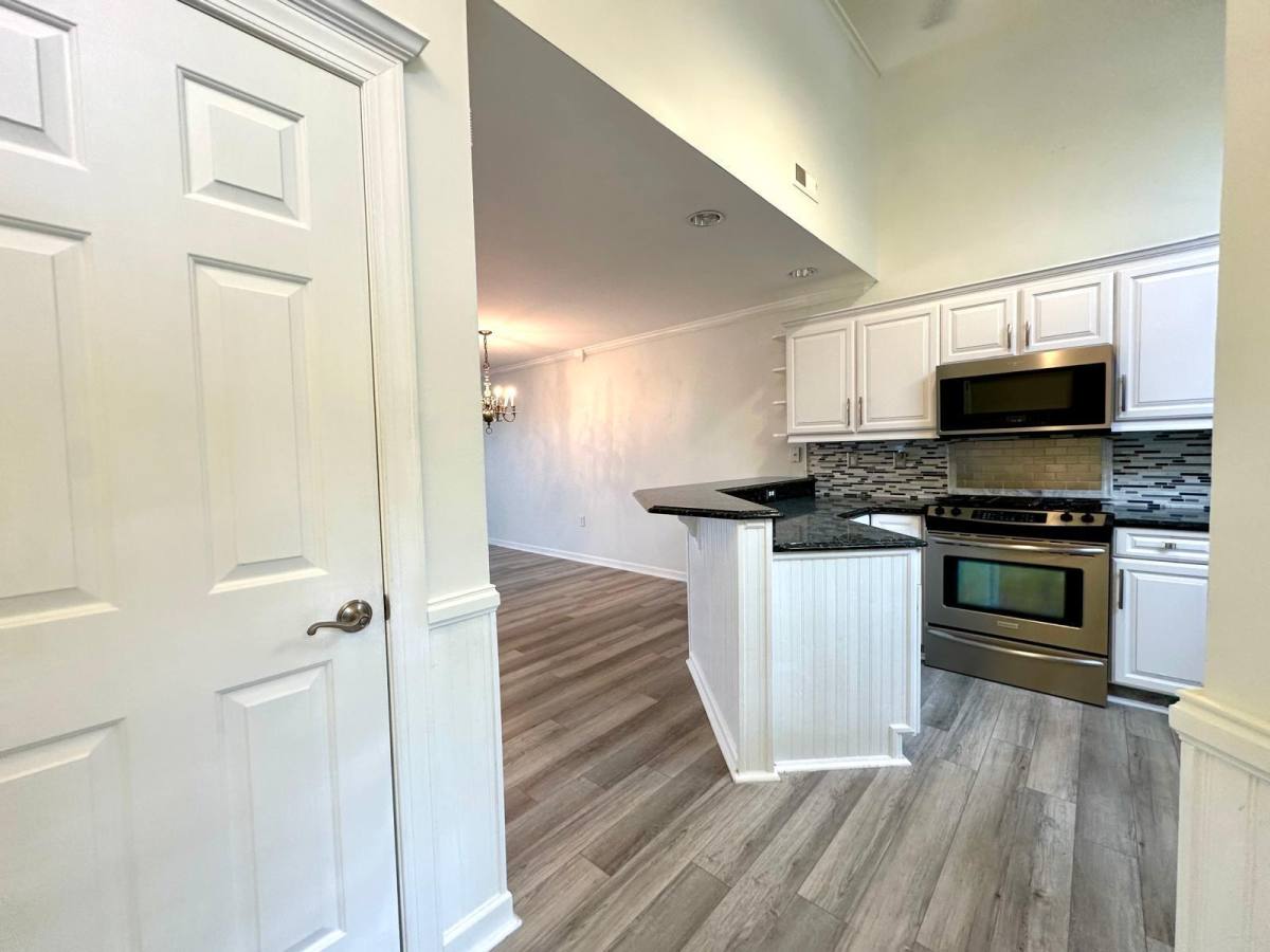 Townhouse for rent at Yachtsman Point, 14051 Queens Harbor Rd #1, Charlotte, NC 28278